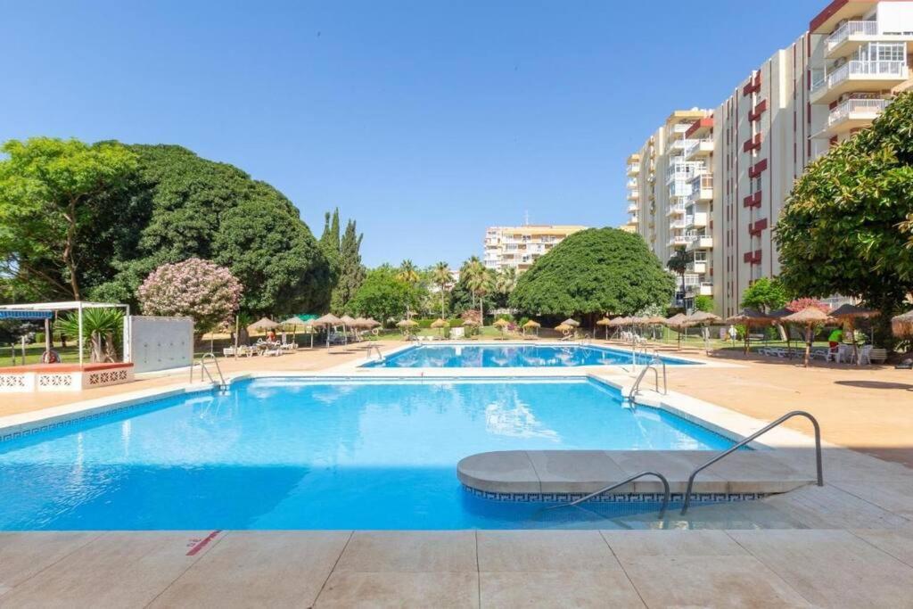 Apt Con Espectacular Vista, Piscinas, Recep 24 Hs Benalmádena Exteriör bild