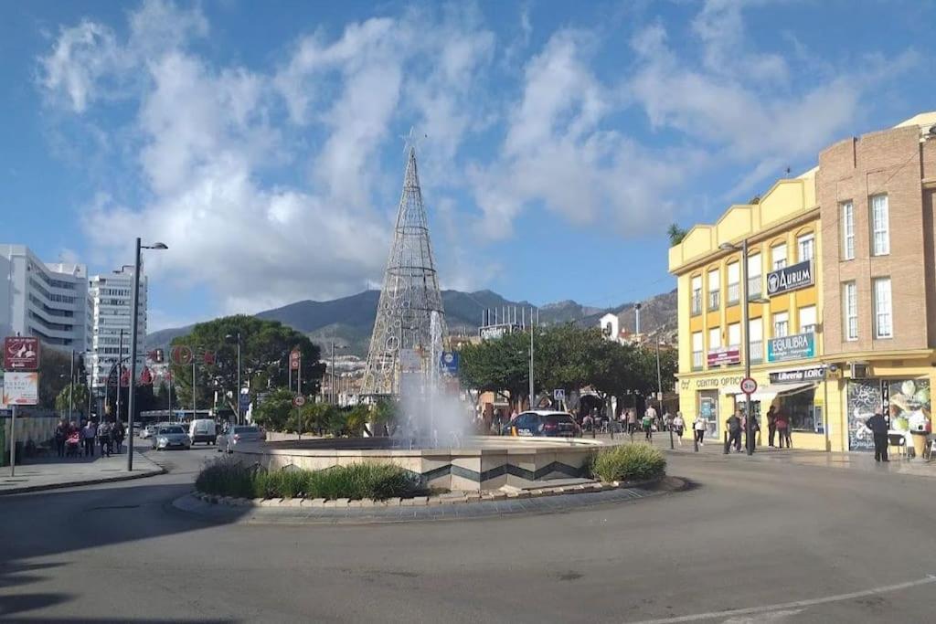 Apt Con Espectacular Vista, Piscinas, Recep 24 Hs Benalmádena Exteriör bild
